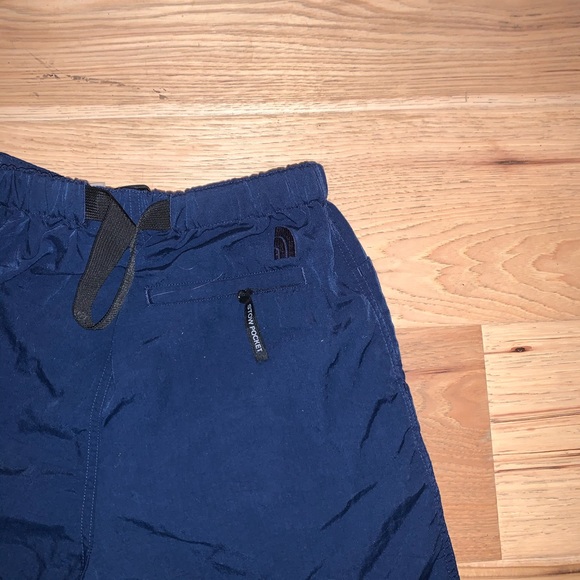 Blue north face shorts - Picture 3 of 5